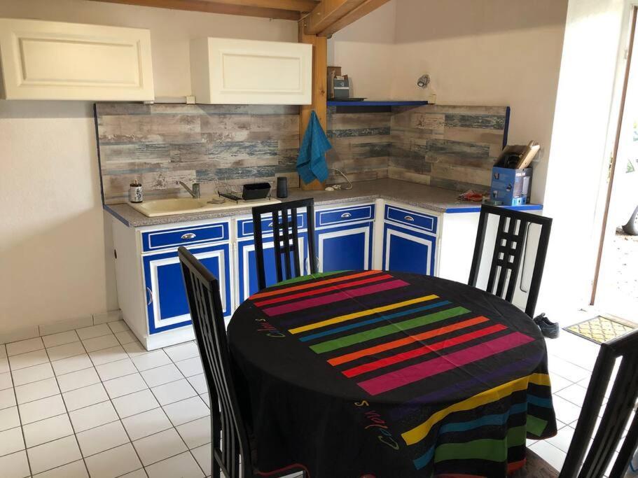 Appartement Rdc Dans Jolie Parc Arbore Beure Екстер'єр фото
