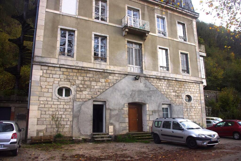 Appartement Rdc Dans Jolie Parc Arbore Beure Екстер'єр фото